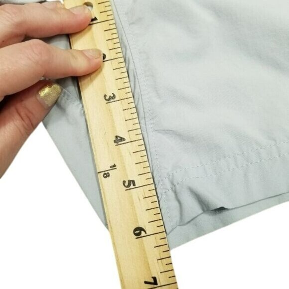 Columbia Womens Omni-Shade Shorts M Light Bluish Gray Nylon Outdoor Hiking - Picture 8 of 13